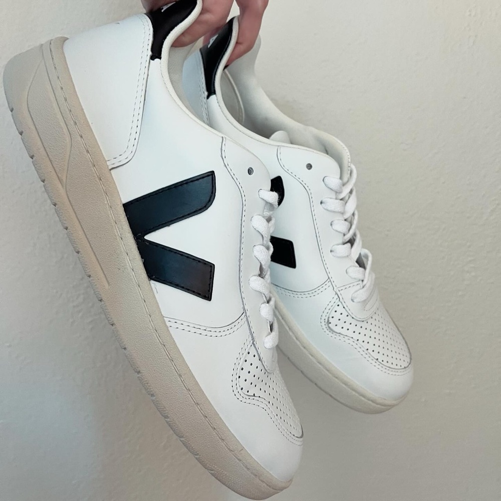 VEJA Sneakers Shoes